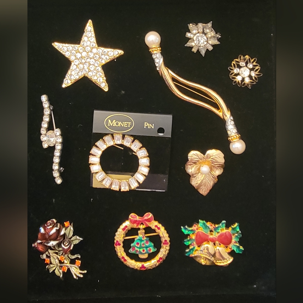 Mixed Lot Of New And VGUC VTG Pins